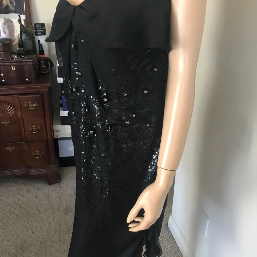 Valentino Dress - Picture 2 of 7